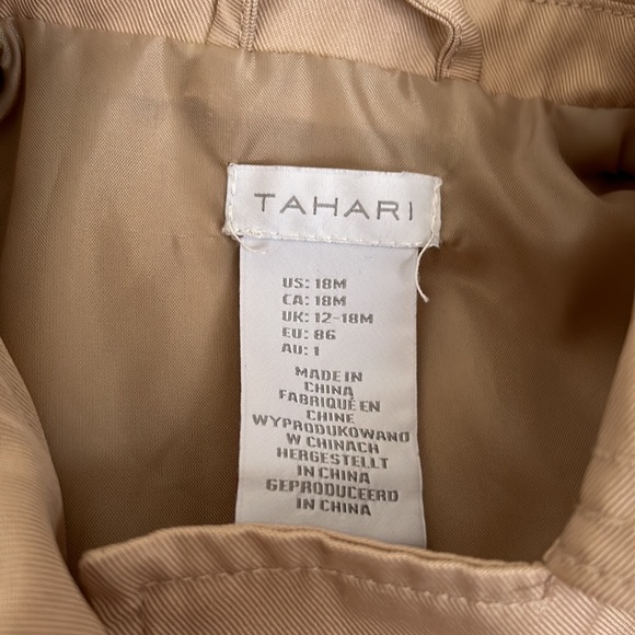 Cutest Tahari trench coat - Picture 2 of 5